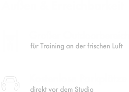 Übersicht über den Außenbereich und die Erreichbarkeit des Fitness Park Fulda: großer Outdoorbereich für Training an der frischen Luft, kostenlose Parkplätze direkt vor dem Studio